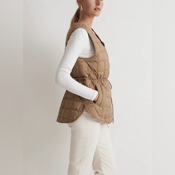 NEW Madewell Quilted Oversized Puffer Vest!!! - Picture 4 of 6